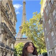 Soy una persona muy interesada en escuchar las ideas de los demás y muy comprensiva